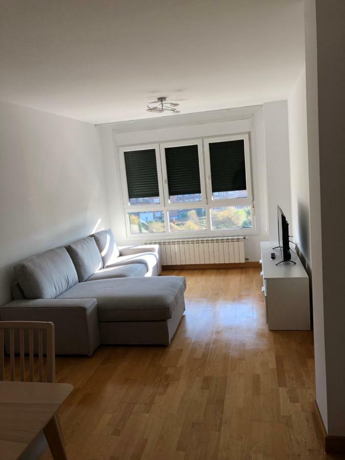 Ferienwohnung Piso Vacacional En Avilés Exterior foto